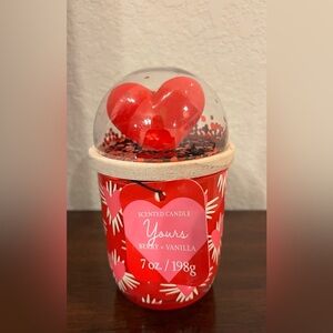 NEW House of Velas “YOURS” Berry & Vanilla Scented Candle 7 oz